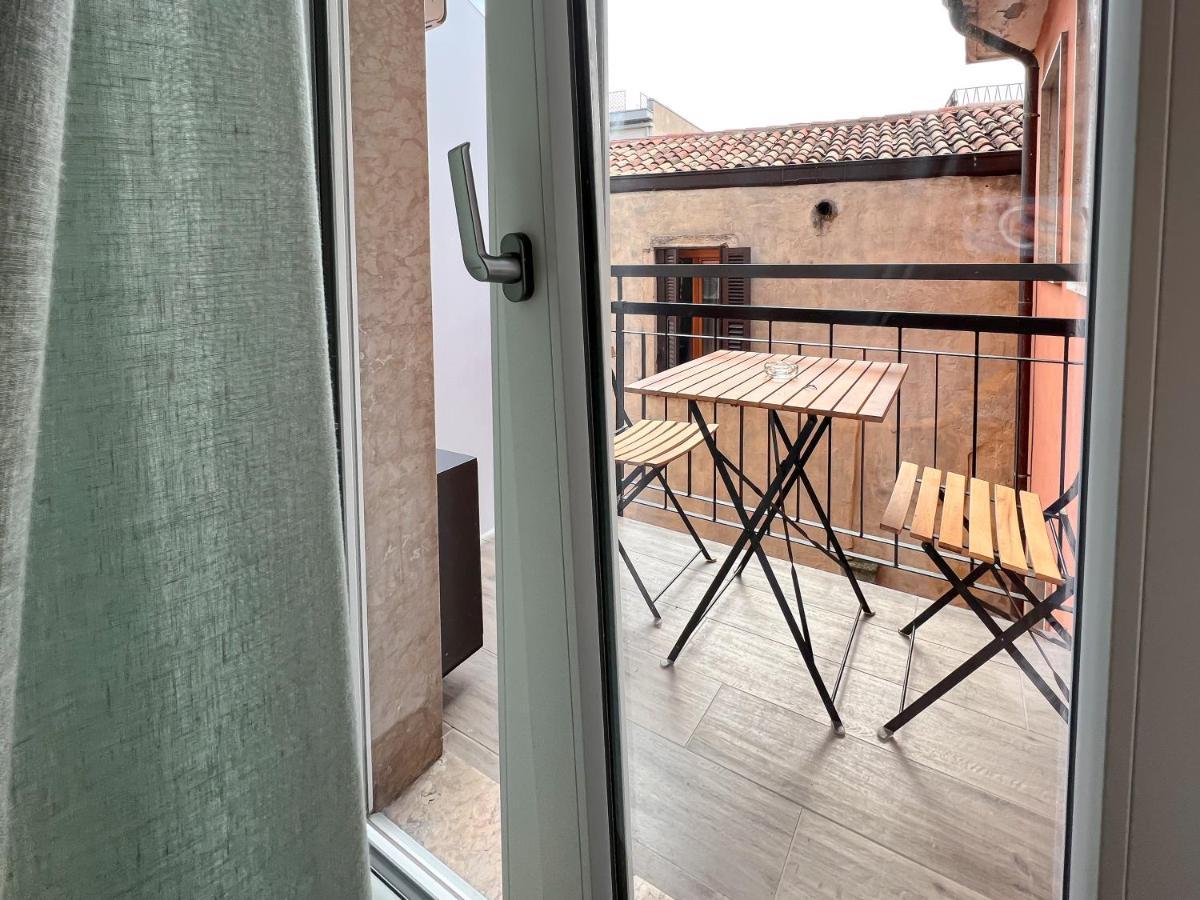 Casa Castelli Verona - Self Check-In Εξωτερικό φωτογραφία